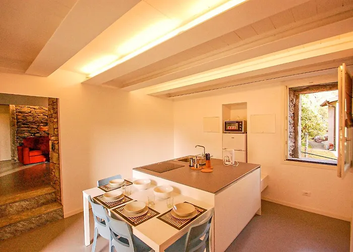 Rustico Moderno Lejlighed Ghiffa